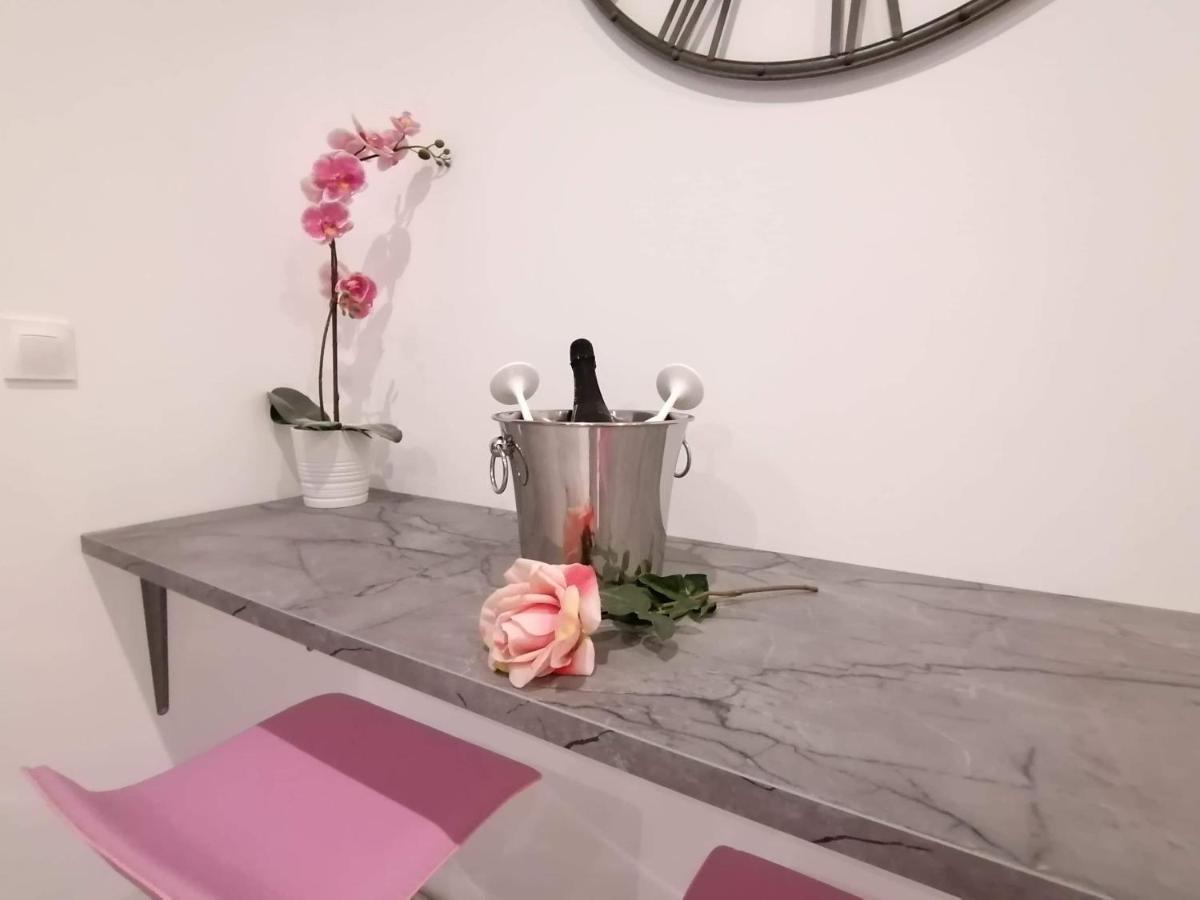 Jacuzzi Romantique 15 Min Etretat 2 Fécamp المظهر الخارجي الصورة
